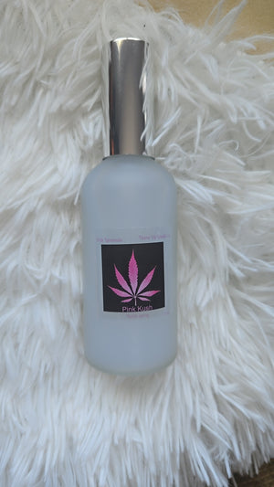 Open image in slideshow, PINK KUSH ROOM SPRAY
